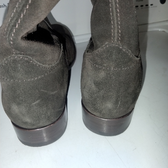 Woman's dark Olive Frye company boots sz 6.5 - Picture 12 of 13